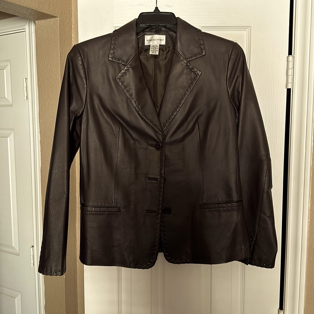 Beautiful chocolate brown, genuine leather,  size 12 ladies blazer